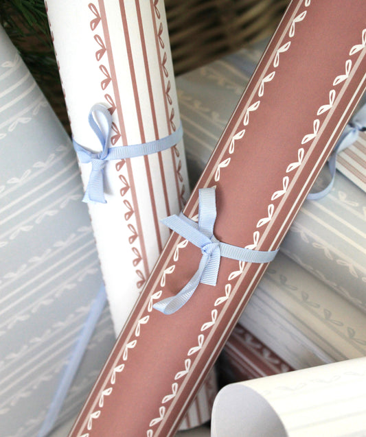 Heirloom Wrapping Paper in Berry | Set of 4